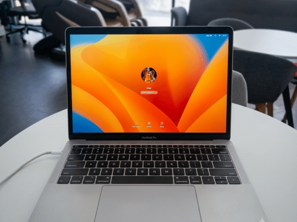 Apple MacBook Pro 13-inch, 2017, Space Grey – Intel Core i5 | 16GB RAM LPDDR3 | 512GB PCIe SSD | macOS Ventura